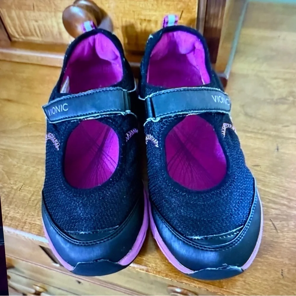 Vionic Black and Pink Maryjane Athletic Shoes‎